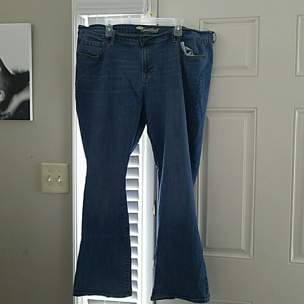 Size 20 old navy jeans. The sweetheart style.